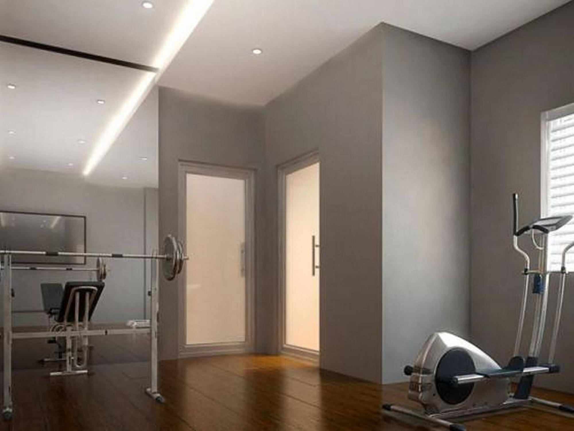 Room In Lodge - The Envoy Hotel And Suites Abuja Buitenkant foto